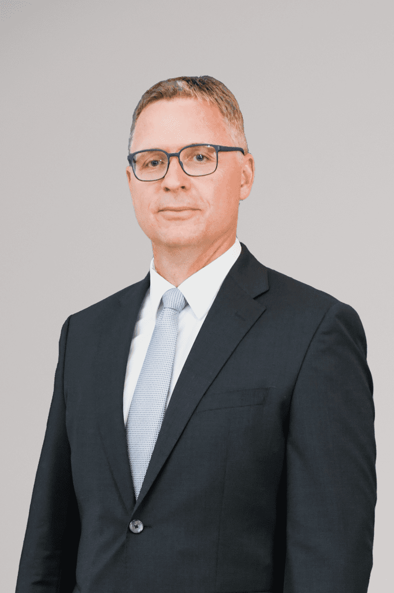 Mag. Oliver WALTHER